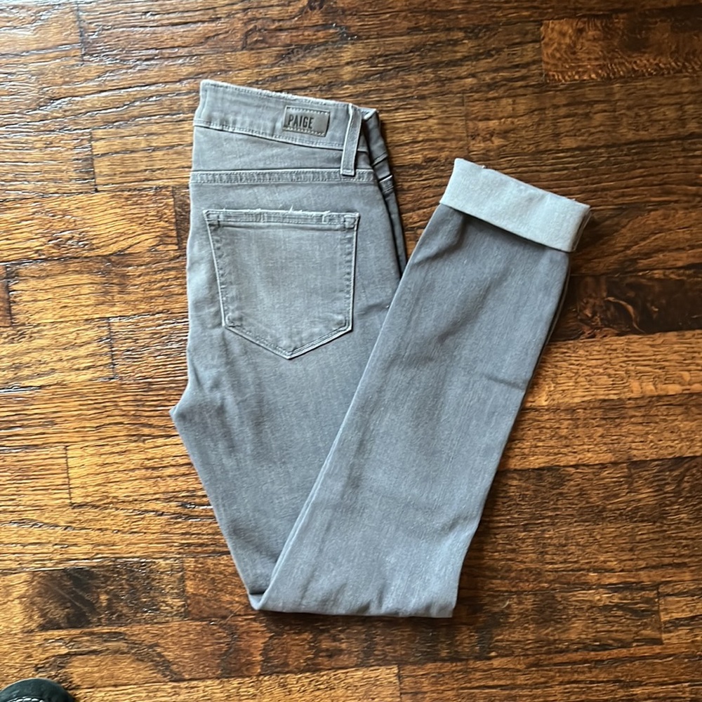 Like new Paige Denim Verdugo ankle gray jeans size 26